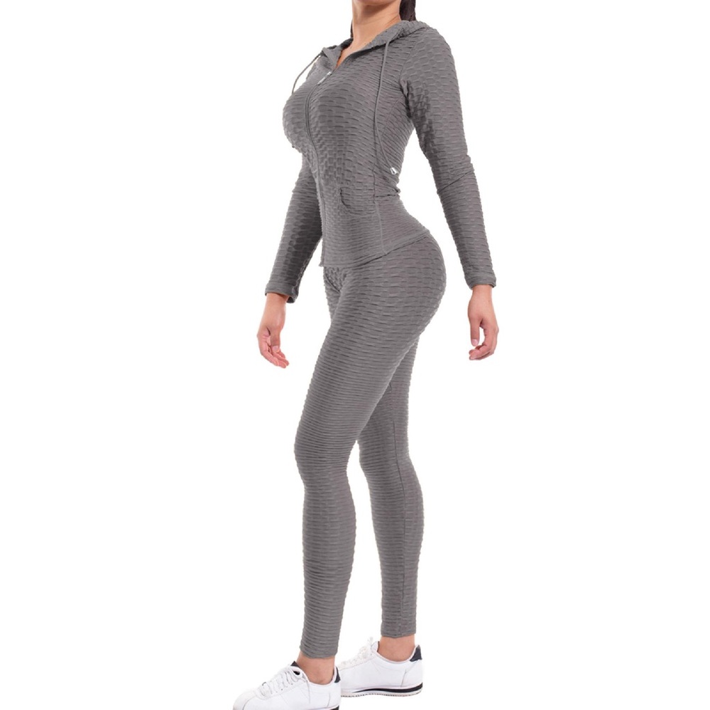 Woman’s workout set